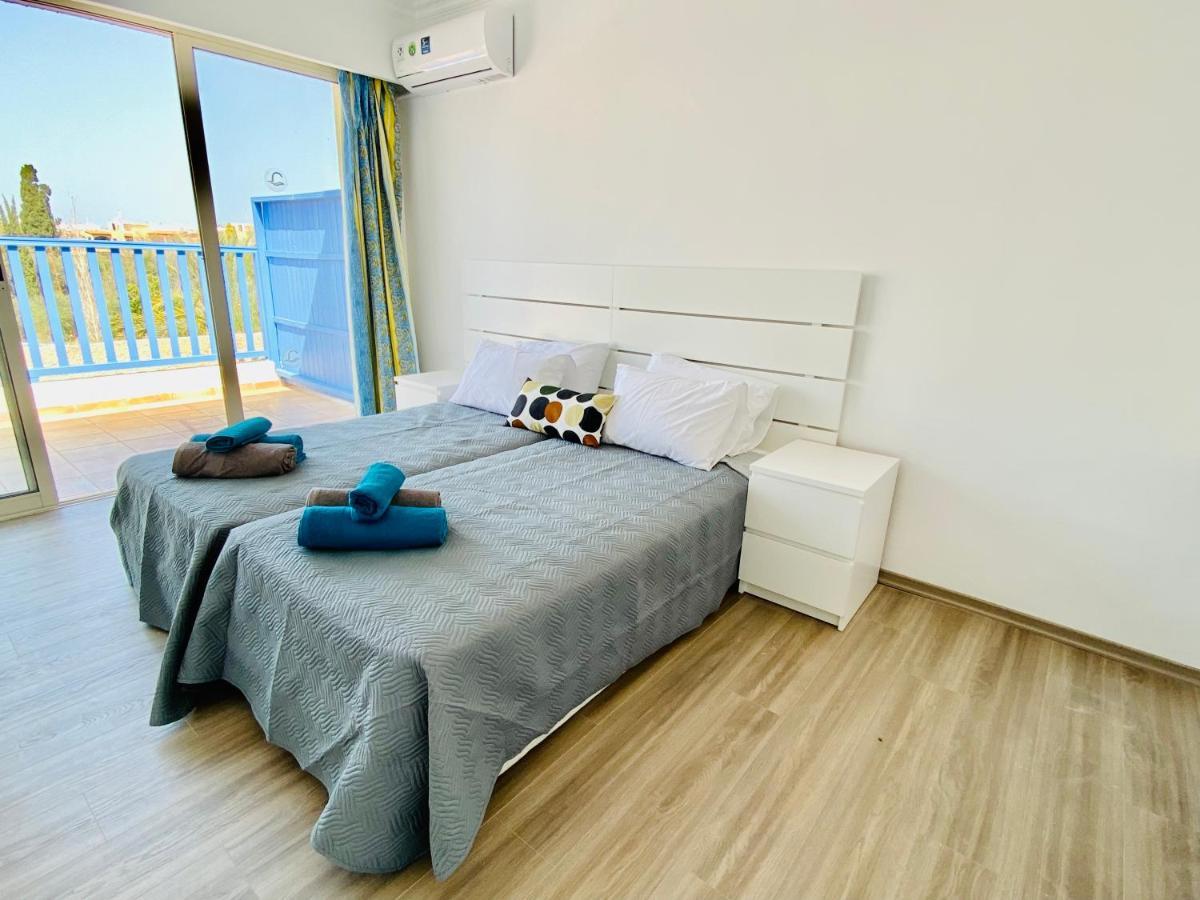 Paphos Basillica 3 Bedrooms Apartment מראה חיצוני תמונה