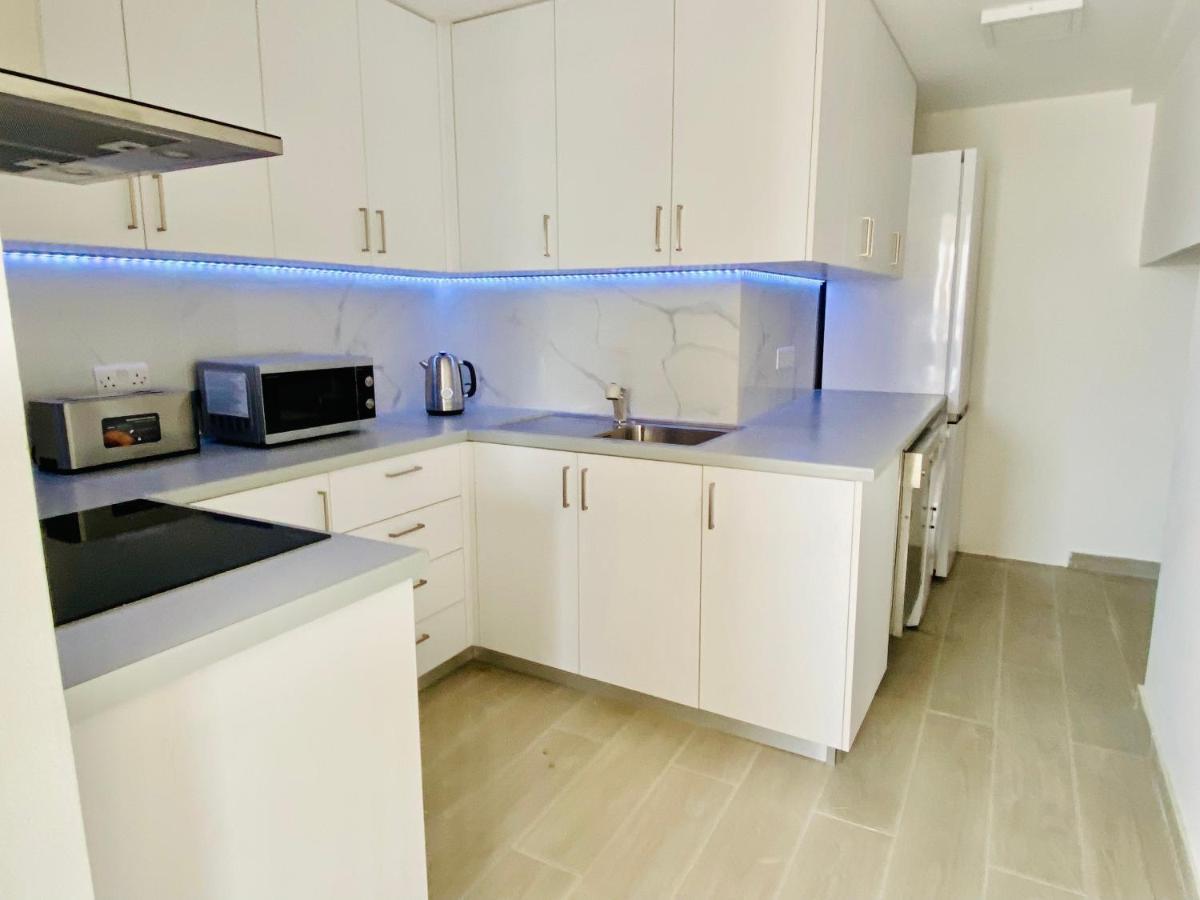 Paphos Basillica 3 Bedrooms Apartment מראה חיצוני תמונה